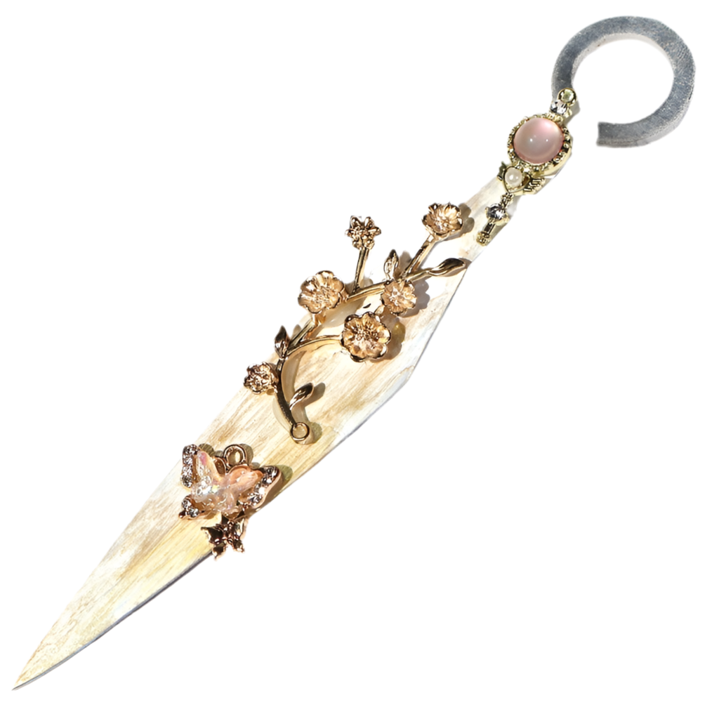 BlackKVB Handcrafted Kunai Pendant Decoration